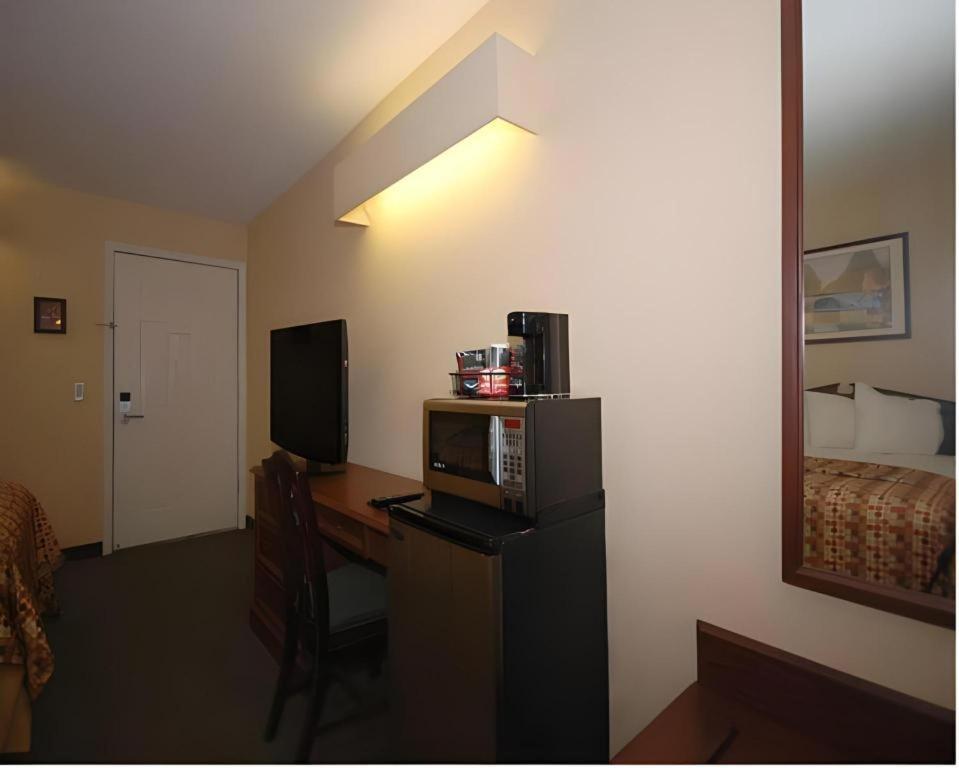 Rodeway Inn Sylacauga Hwy 280 المظهر الخارجي الصورة